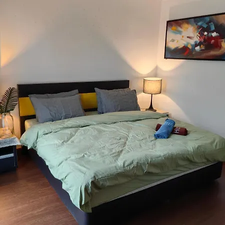 5 Changkat Bukit Bintang 5 Minutes To Alor Street Bukit Ceylon Klcc Pavilion Apt 3R2B 10 Pax Kuala Lumpur Exterior photo